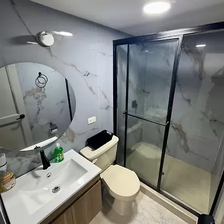 Leslies